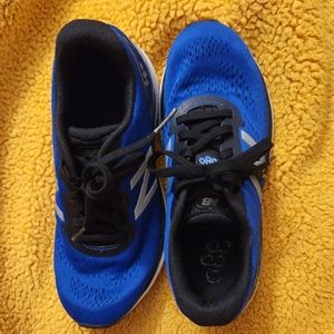 Youth boys New Balance sneakers